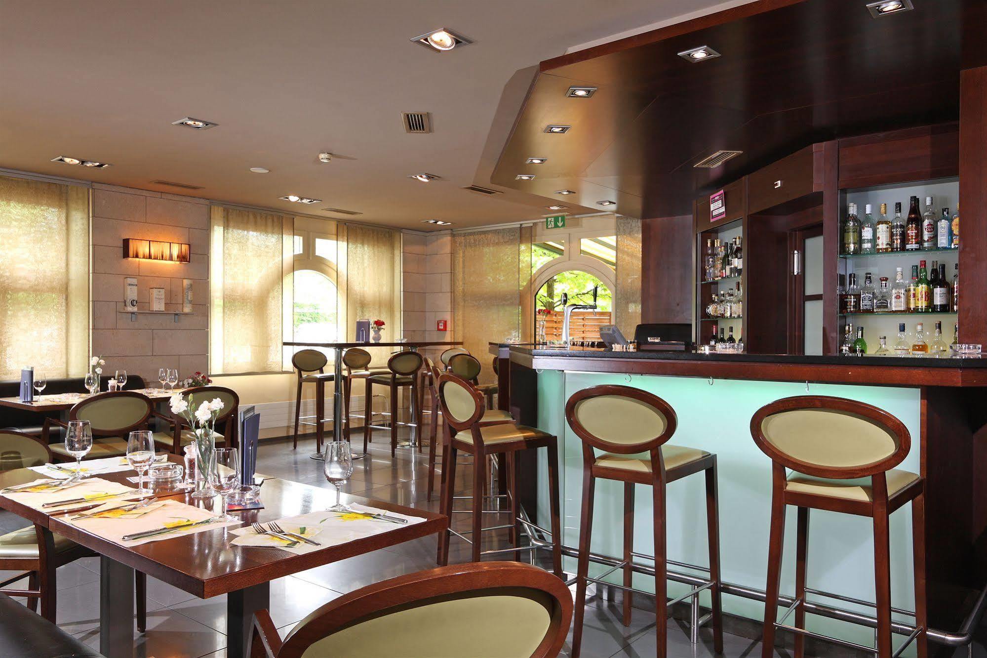 Hotel Conti Dietikon Restaurant photo